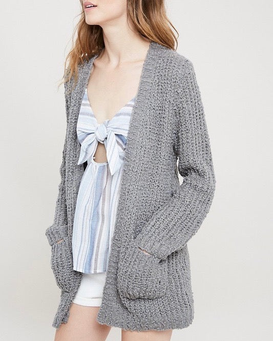 Textured Sweater Knit Long Sleeve Open Front Cardigan with Pocket in Grey
