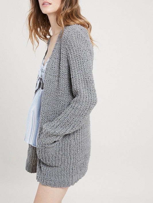Textured Sweater Knit Long Sleeve Open Front Cardigan with Pocket in Grey