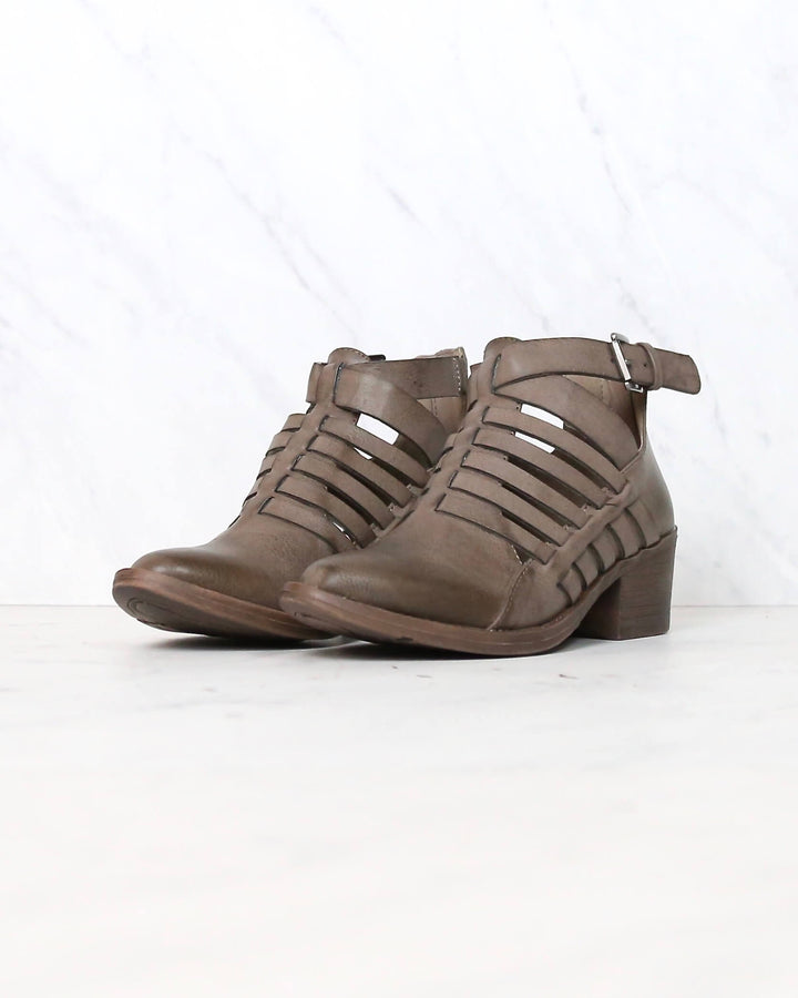Very Volatile - Mckenna Western Cut Out Buckle Booties in Taupe