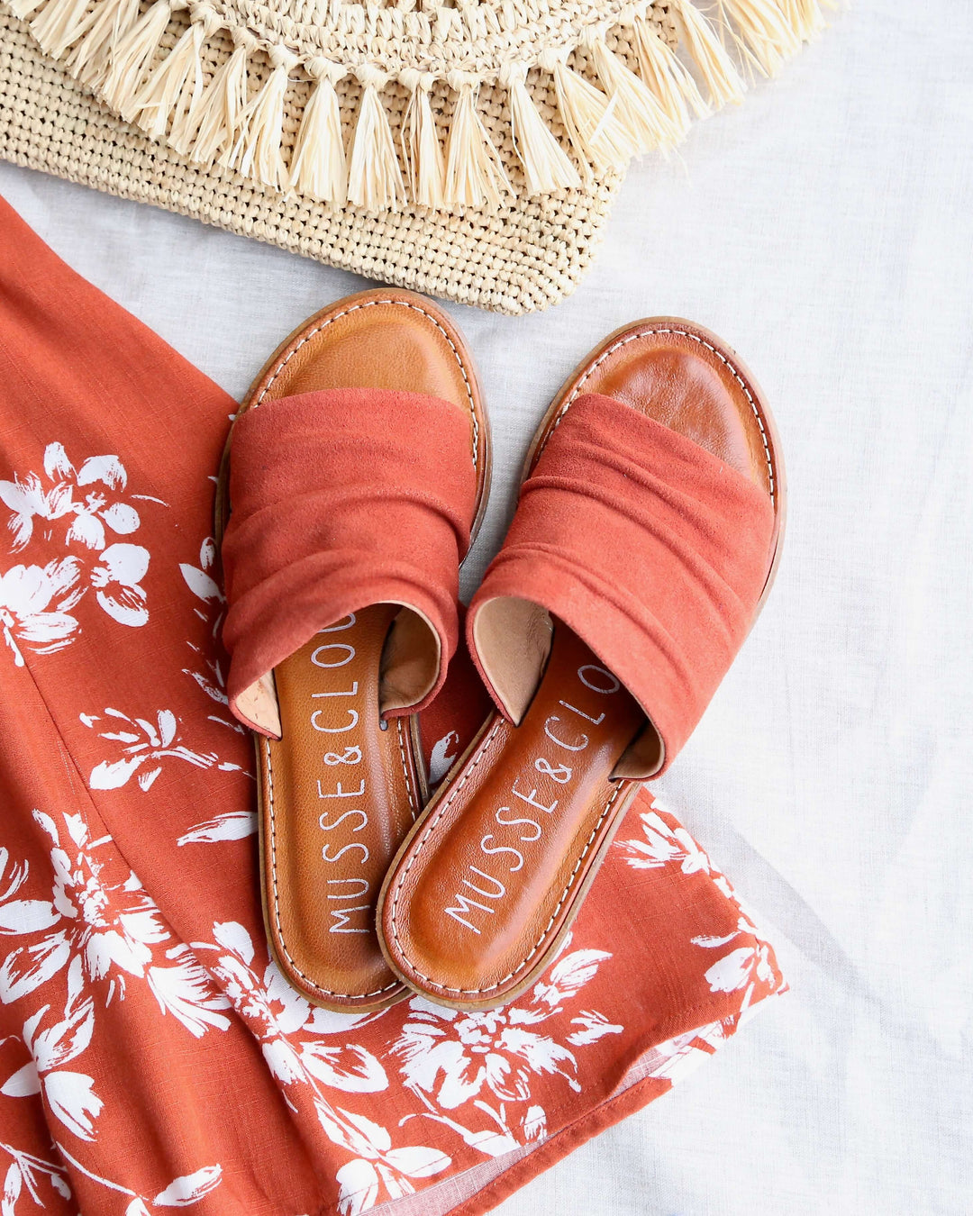 Musse & Cloud - Kennice Mule Flat Sandal in Suede Tej