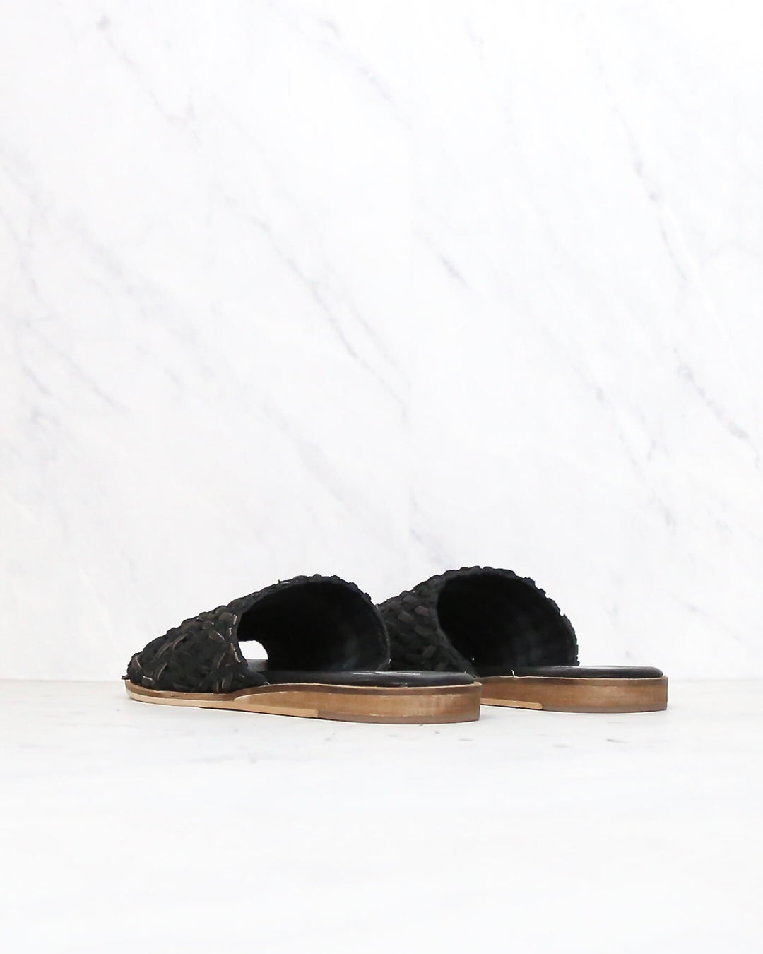 sbicca - nook huarache sandal slippers - black