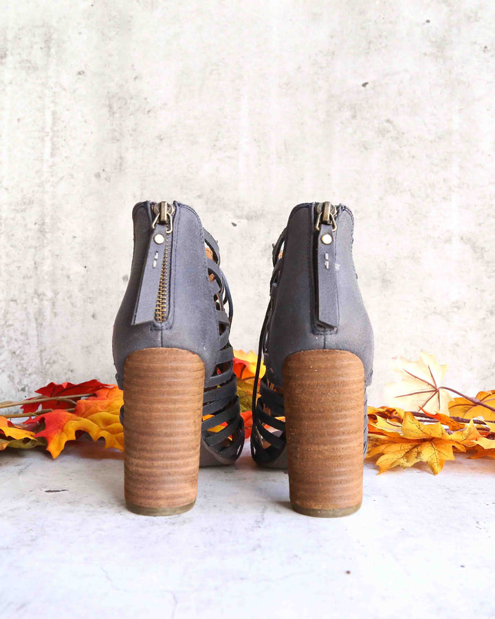 Not Rated - Jacey Heeled Sandal in Navy