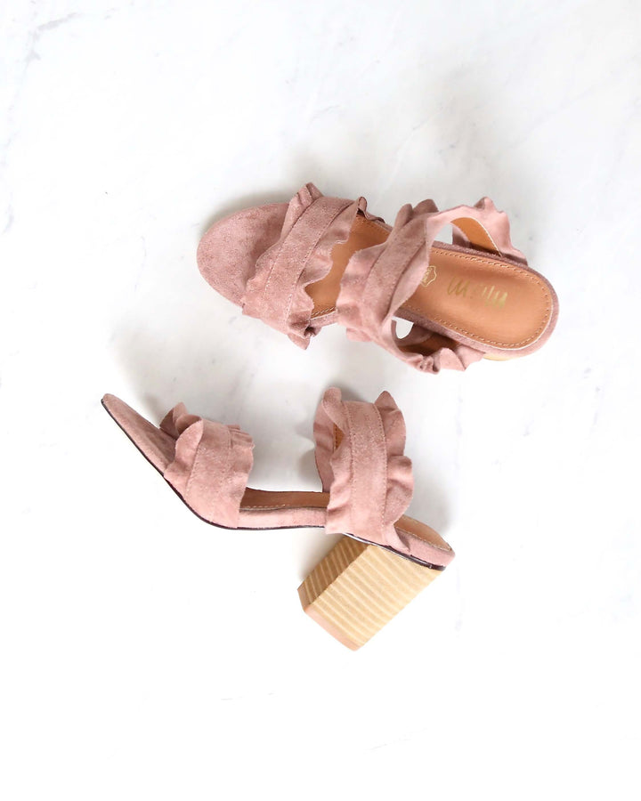 Miracle Miles - Rachel Casual Ruffle Wooden Block Heel in Rose