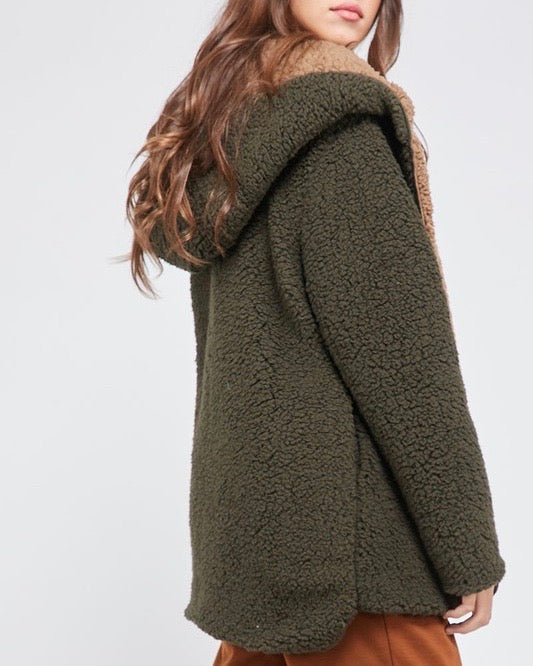 Final Sale - Reversible Open Front Sherpa Hoodie in Olive/Mocha