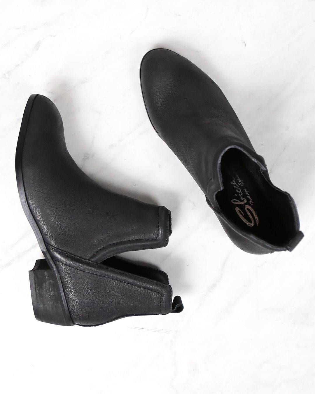 Sbicca - Silvercity Side Slit Leather Chelsea Boots in Black