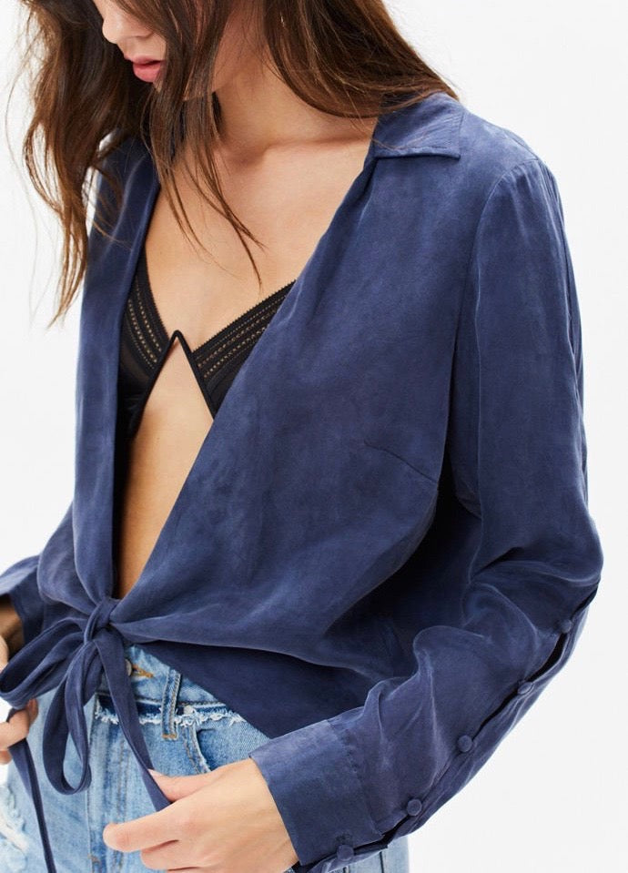 Final Sale - Somedays Lovin - Downtown Tie Front Shirt in Midnight Navy