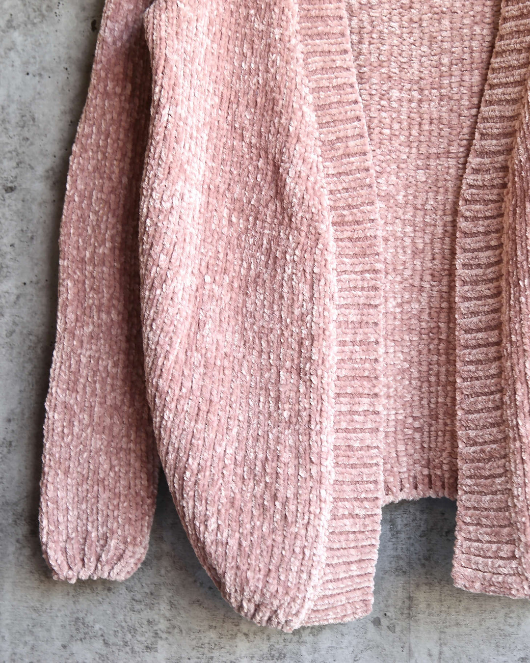 Cara Open Front Velvet Chenille Cardigan with Front Pocket in Canyon Rose