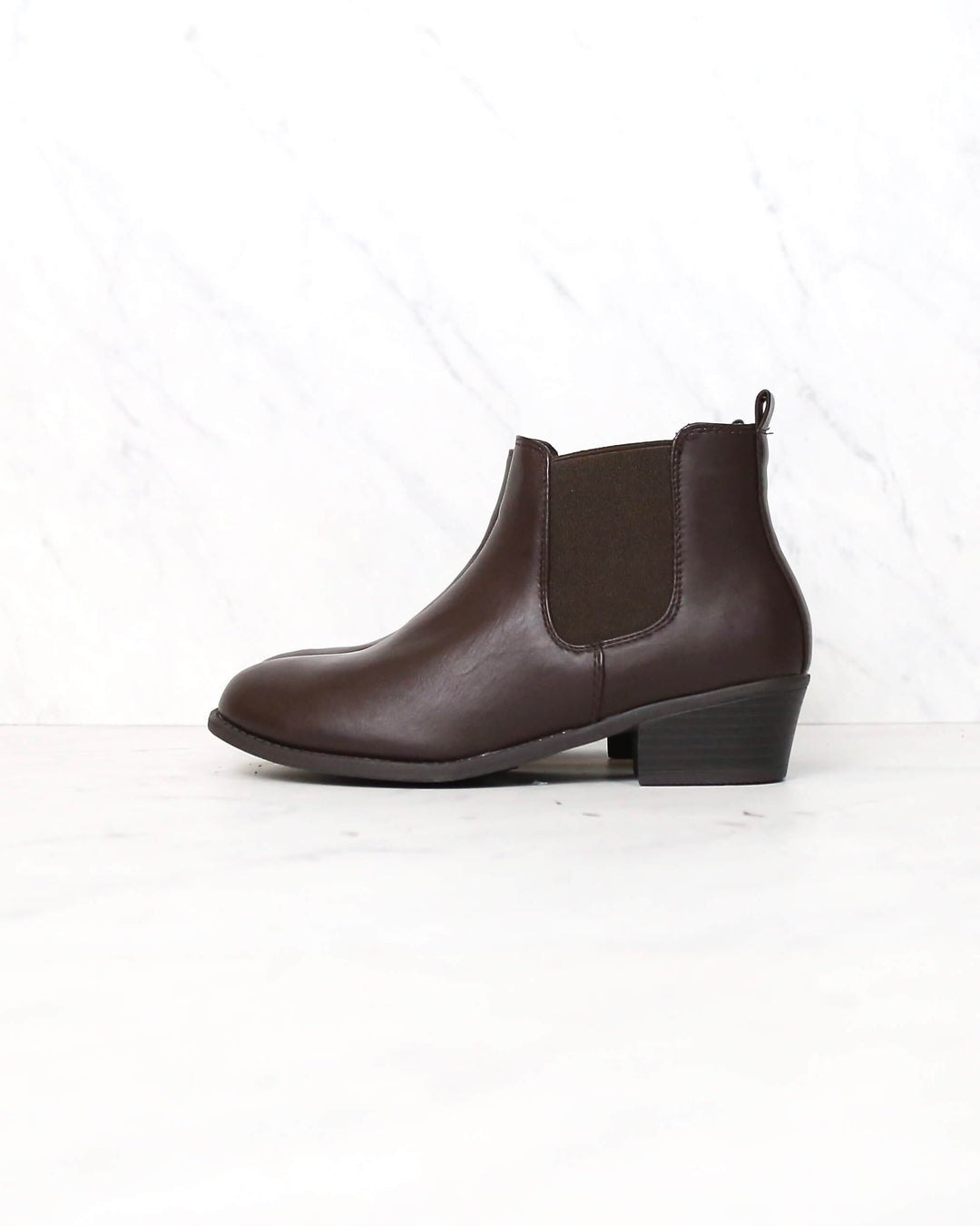 Ankle Chelsea Bootie in Brown