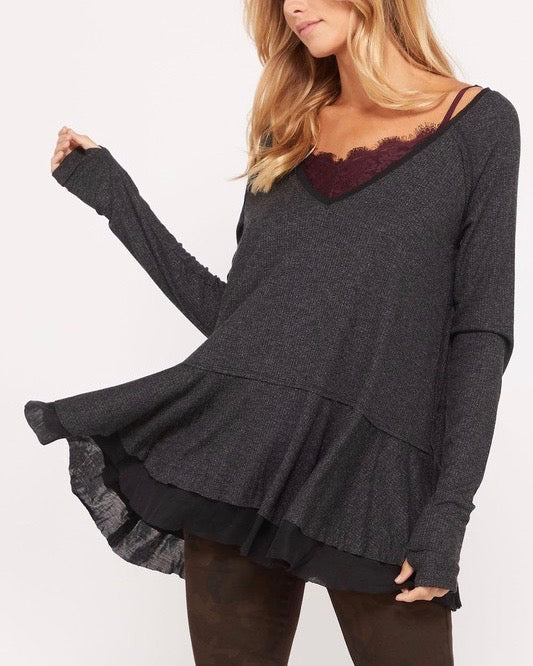 V-Neck Raglan Linen Ruffled Double Hem Top with Thumb Holes in Metallic Black