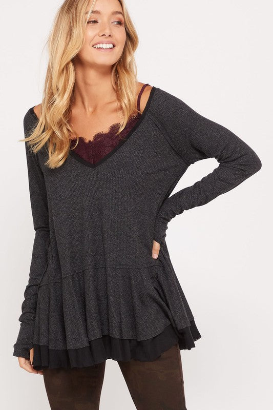V-Neck Raglan Linen Ruffled Double Hem Top with Thumb Holes in Metallic Black