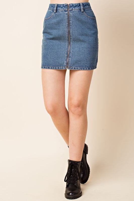 Honey Punch - Run This Town Denim Zip Skirt in Medium Denim Wash